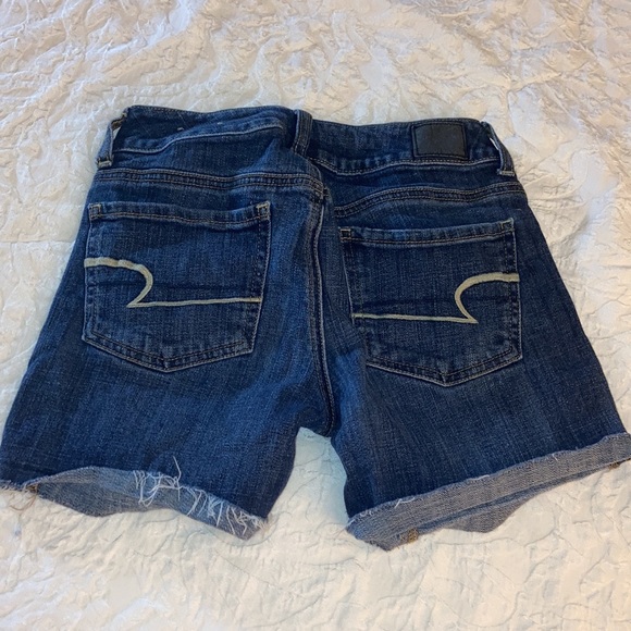 American Eagle Midi Shorts Size 0 - Picture 2 of 3